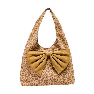 三福挎包秋季甜酷少女风豹纹蝴蝶结革软包单肩包女包506979