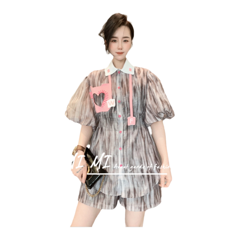 两件套女2026秋季新款欧洲站设计感潮流爱心条纹拼接泡泡袖套装
