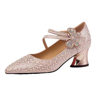 珍珠蝴蝶水钻尖头粗跟单鞋女中跟鞋2026春夏新款时尚扣带浅口女鞋