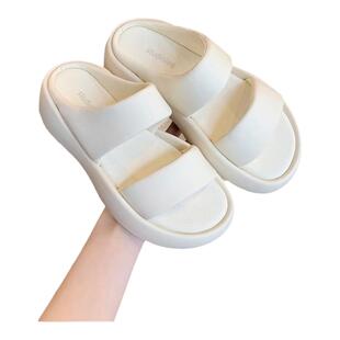 真皮2025年新款圆头厚底宽边双一字带外穿软弹踩屎感凉拖鞋女夏季