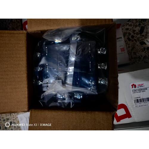 在线议价全新原装德力西交流接触器 CDC10-20.220V.数量有
