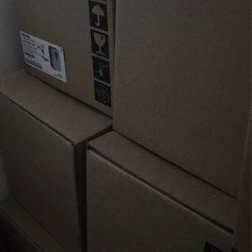 议价全新原装东芝90KW变频器 VFPS1-4900PL 风机水泵专用变频器