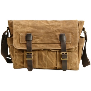 八荒地新款油蜡帆布拼接男包复古男士单肩包大容量邮差包斜挎包