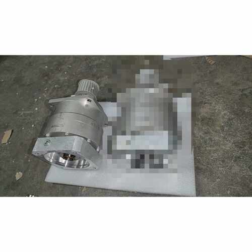新宝VRB-140-10-K3-28HA24减速机，东西如图—议价