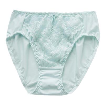 轻薄柔软透气中高腰三角裤