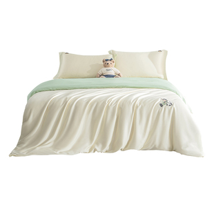 TeenieWeenie治愈系浅绿色A类60支兰精天丝四件套裸睡被套床单罩