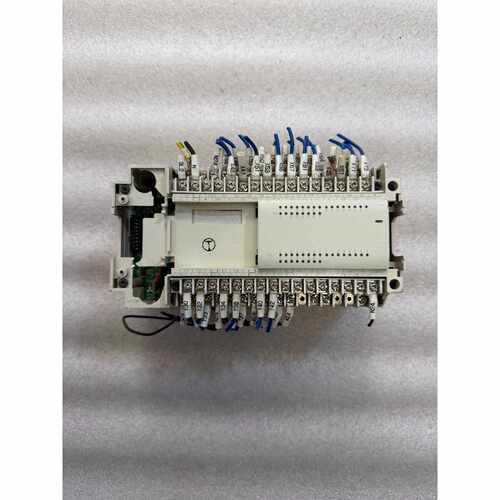 议价PLCFX2N48ET原装拆机件日本产AC85维修