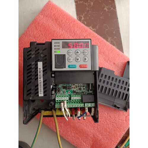 议价汇川变频器2.2kw380v维修