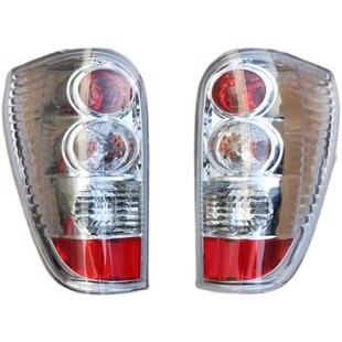 适用五菱之光6390后尾灯总成转向灯泡左右防追尾倒车刹车灯配件