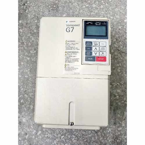 询价下单安川变频器5.5KW220V CIMR-G7A25P5 原装