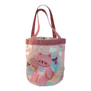 莓粉小熊 ins妈咪包水桶包手提包包女百搭手拎包学生带饭包便当袋