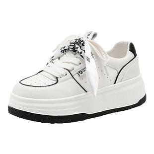 千百度厚底加绒小白鞋女鞋2025秋冬新款百搭轻便运动休闲丝带板鞋