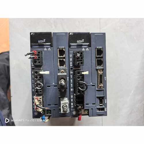 溢价-驱动器 RYH751F5-VV2  750W 下来的