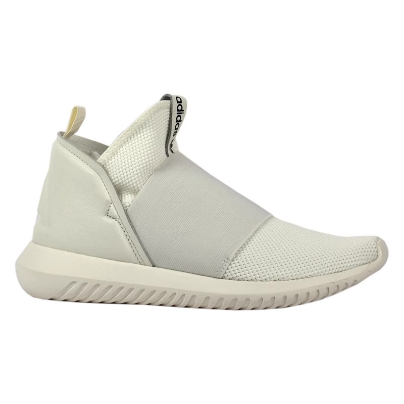 Adidas女子时尚运动休闲鞋