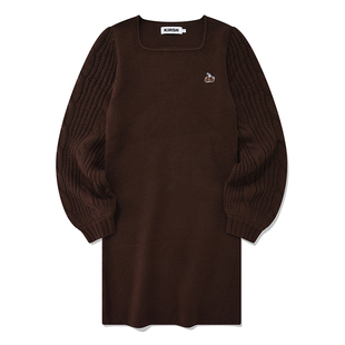 樱桃KIRSH  方领针织连衣裙女韩版春秋甜美少女毛衣裙中长款