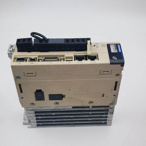 议价YASKAWA伺服驱动器 SGD7S-2R8A30A00适用