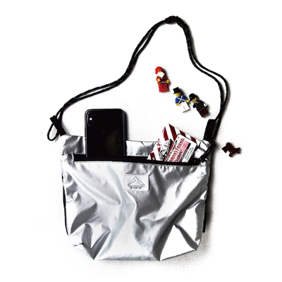 原创户外防水休闲风复古单肩包