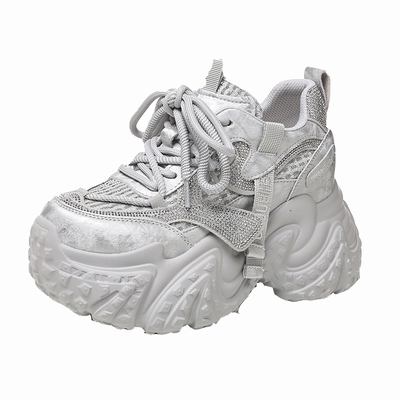 香港超火时尚带钻厚度内增高老爹鞋女款2026春季爆款女式休闲松糕