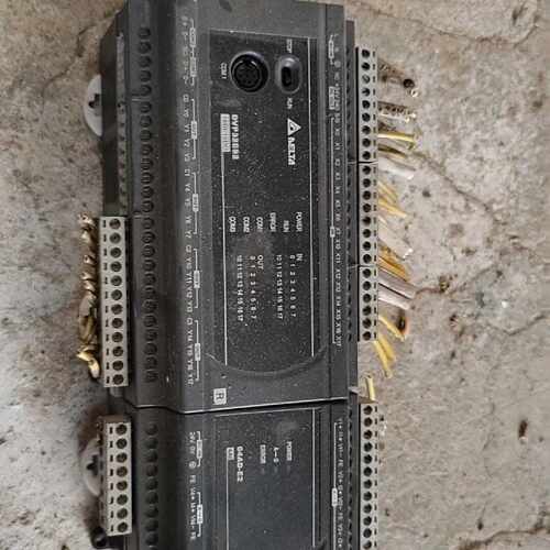 溢价-台达PLC主机DVP32ES2扩展模块DVP04AD-E2