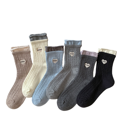 韩系撞色双罗口卷边爱心中筒袜女