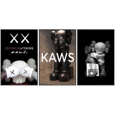 潮牌kaws暴力熊客厅装饰画三联