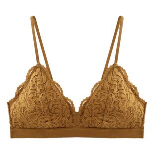 法式三角杯内衣女舒适无钢圈小胸聚拢防下垂性感蕾丝薄款文胸套装