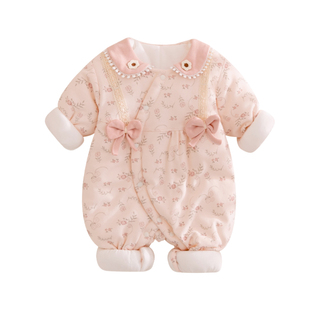 满月宝宝棉服秋冬季新生婴儿衣服夹棉连体衣棉衣加厚纯棉哈衣冬装