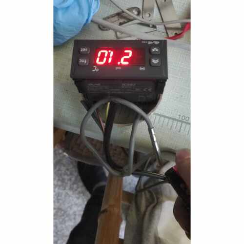 溢价-意大利eliwell伊力威温度控制器IC902冷柜温控