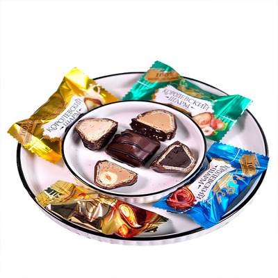 拉迈尔牌果仁夹心巧克力喜糖礼品