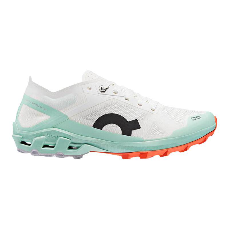 On昂跑Cloudventure Peak 3女款新一代轻量越野跑鞋