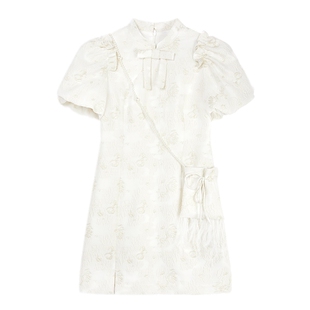 MISSCOCOON新中式浮雕提花旗袍裙蝴蝶领饰泡泡袖连衣裙送包春夏