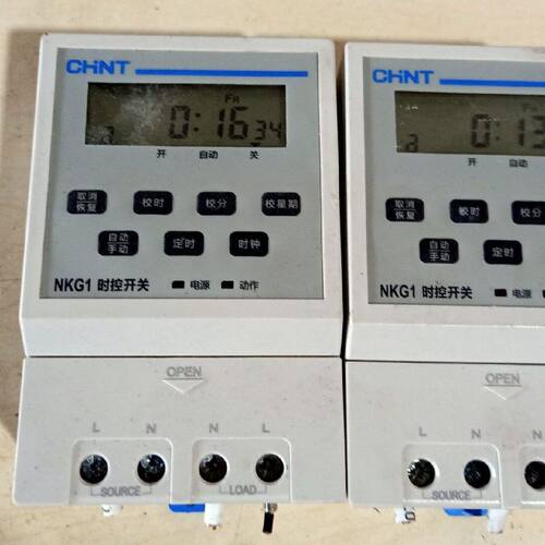 NKG1 时控开关 有8个 拆机九成新 3。