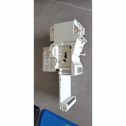 议价ABBT7断路器220V分励线圈维修