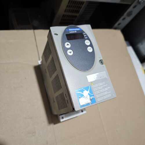 议价二手施耐德变频器LXM05AD10M2/LXM05AD28M2实物图质量包好可