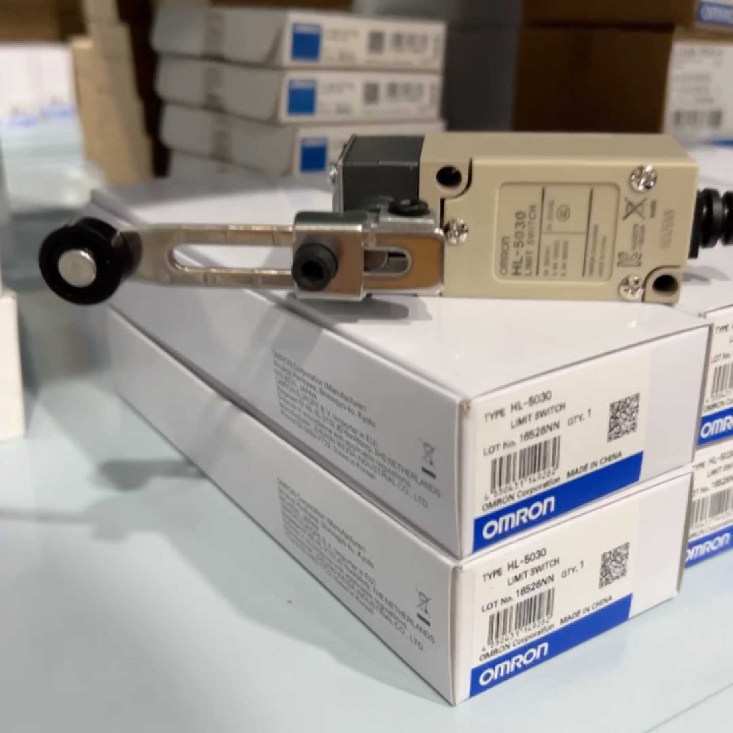 议价欧姆龙OMRON HL-5030限位开关