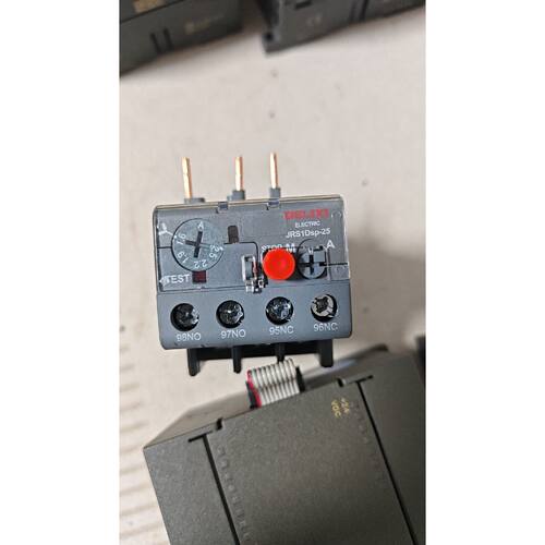 在线议价德力西JRS1Dsp-25热过载继电器 1.6-2.5A 带