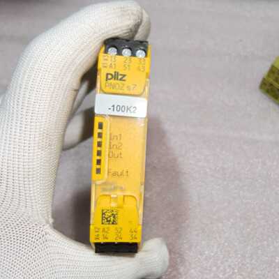溢价-PILZ皮尔兹安全继电器，型号PNOZ s7 750107，