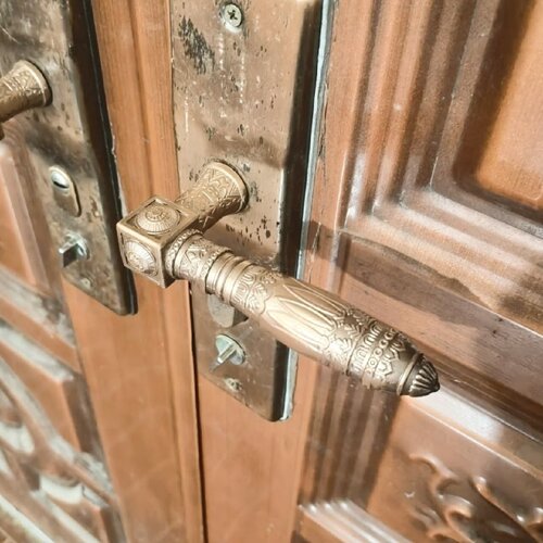 面板把手活动防盗门防盗门把手卡簧弹簧活动手柄锁具固定面板