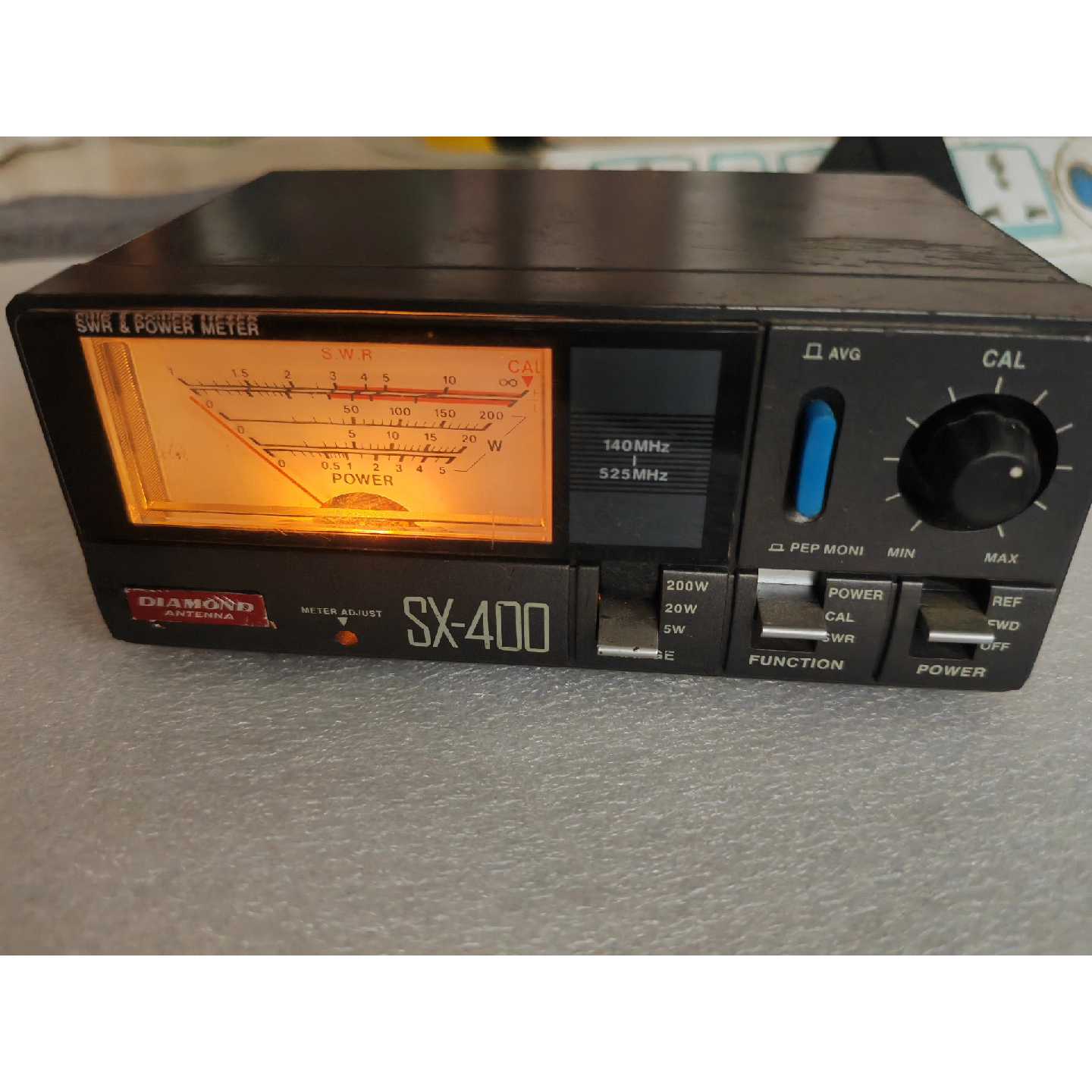 日本钻石 SX-400 驻波表功率计UV双段 SWR功率表