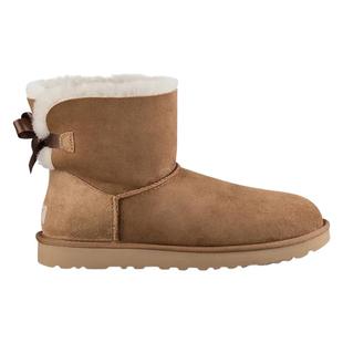 【自营】UGG女鞋 防泼水雪地靴 短靴 蝴蝶结皮毛一体栗子羊毛短筒