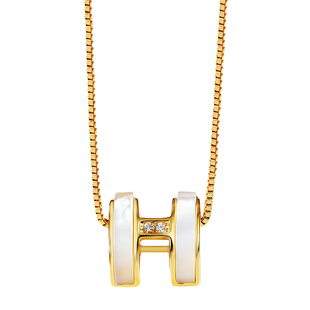 沐白MU白母贝吊坠925纯银项链金色轻奢小众女款2026新款毛衣链