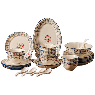 新中式碗碟套装家用陶瓷吃饭碗高颜值餐具组合复古风乔迁新居碗盘