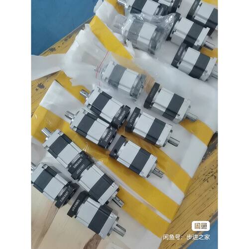 询价下单400w60减速机，斜齿减速机，1：20，入轴14，出轴16