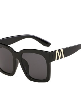 ins网红同款m复古墨镜新款潮圆脸