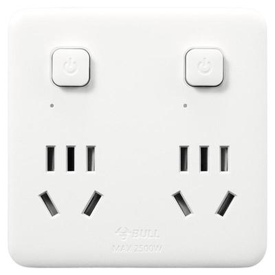 公牛带开关的转换插头一转三插转二插多插位扩展器五孔免拔插插座