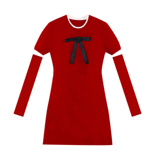 爱西里冬季新款法式气质高级感蝴蝶结袖套设计感百搭高腰连衣裙女