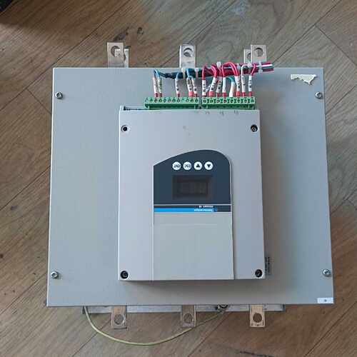 议价ATS48C32Q软启动 90KW，实物拍图，