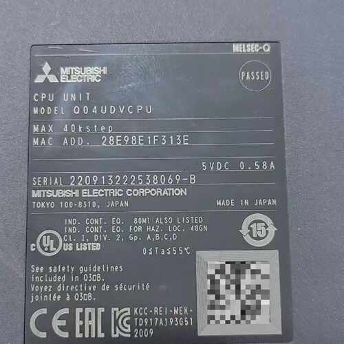 三菱PLC Q04UDVCPU模块  日本制造