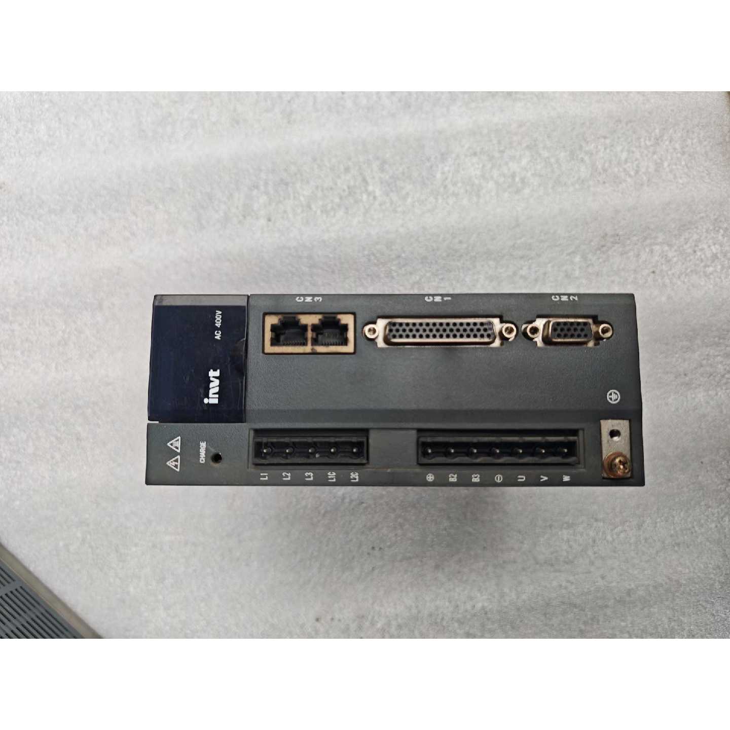 英威腾伺服驱动器，型号：SV-DA200-1R0-2-F0，图片