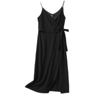 M2女装品牌折扣吊带裙女2021春夏新款名媛气质洋气修身百褶连衣裙